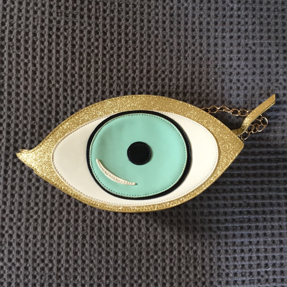 Eyeball purse